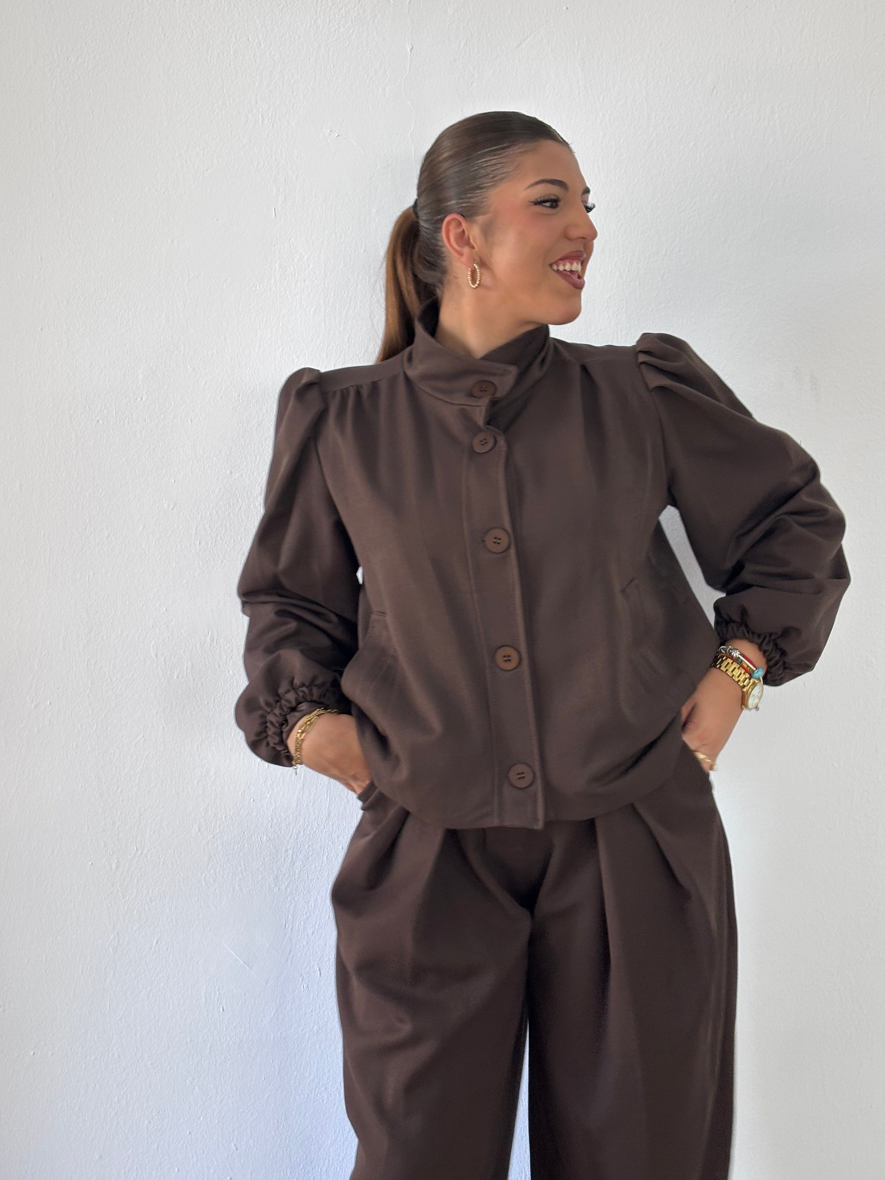 Conjunto Valeria - Trench y pantalón