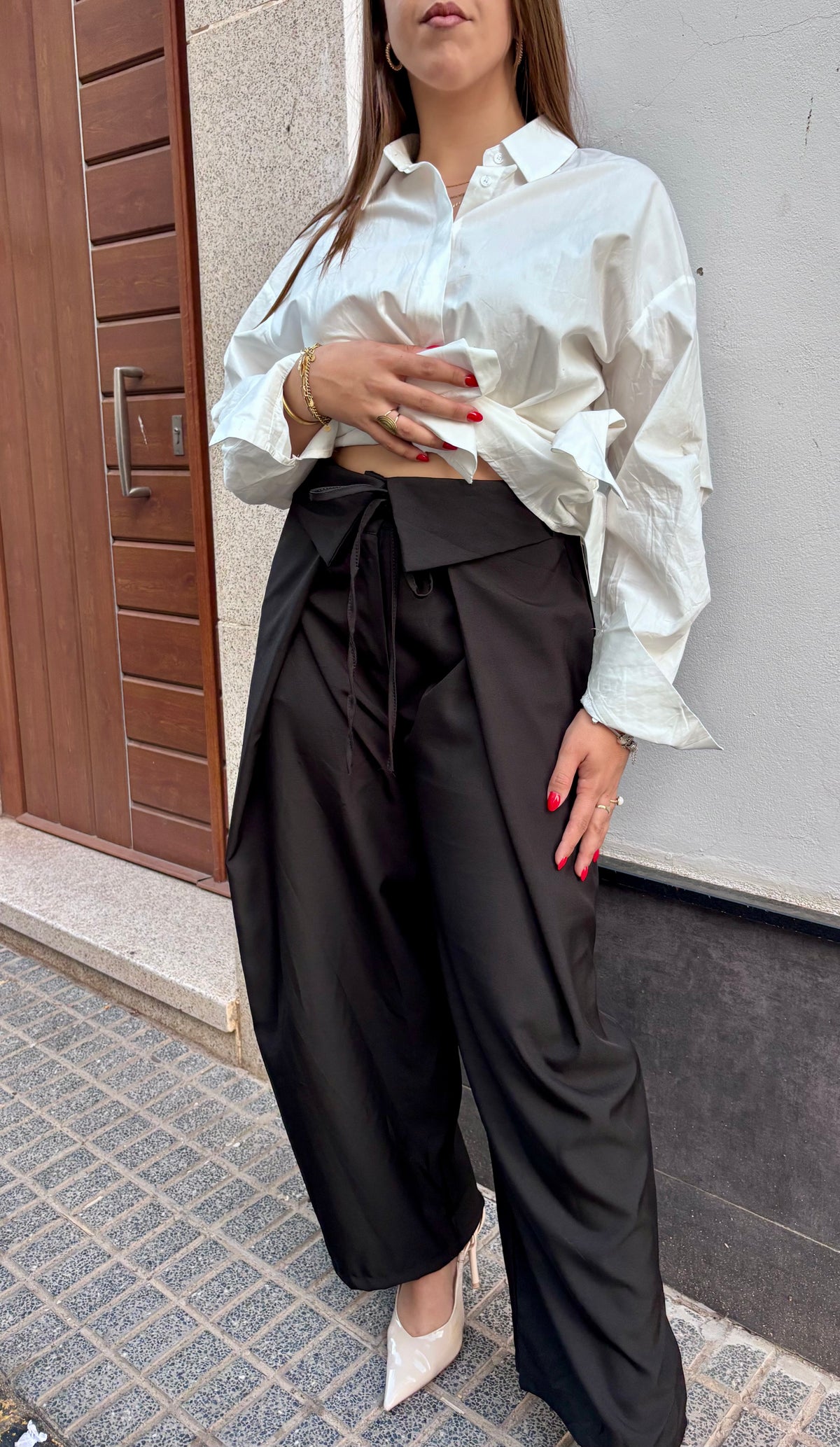 Pantalón Palazzo Negro con Cintura Doblada