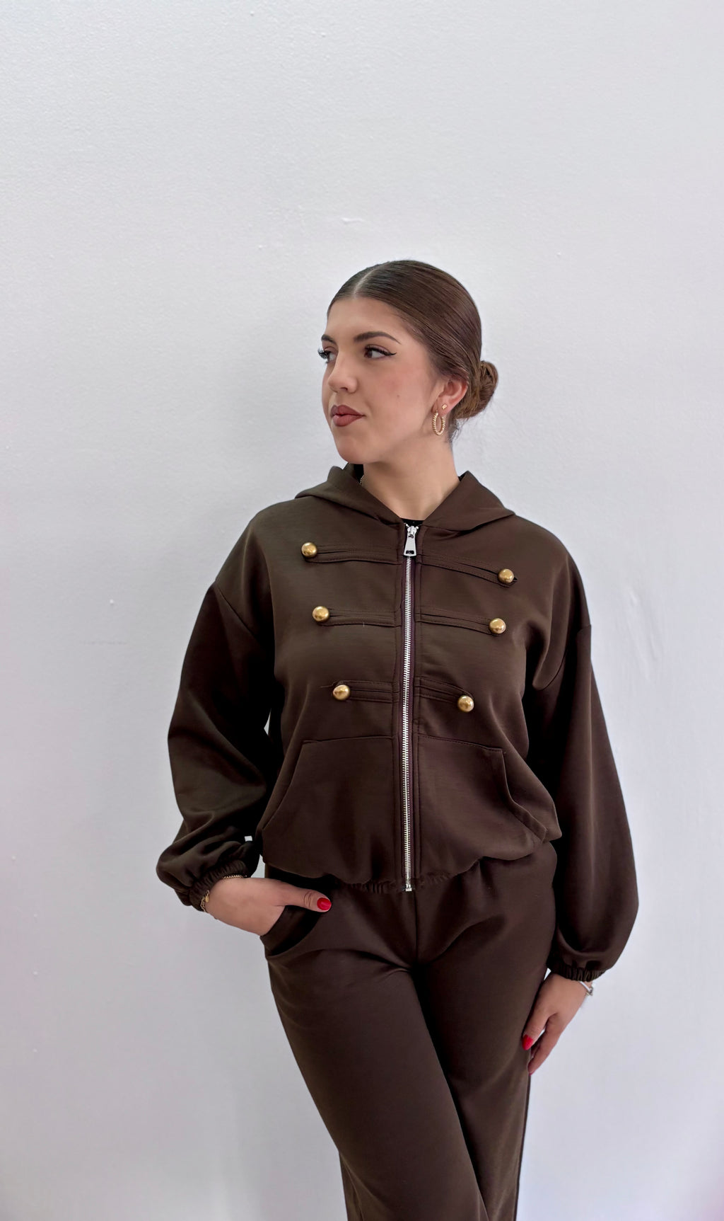 Set Dos Piezas Marrón Estilo Militar con Capucha