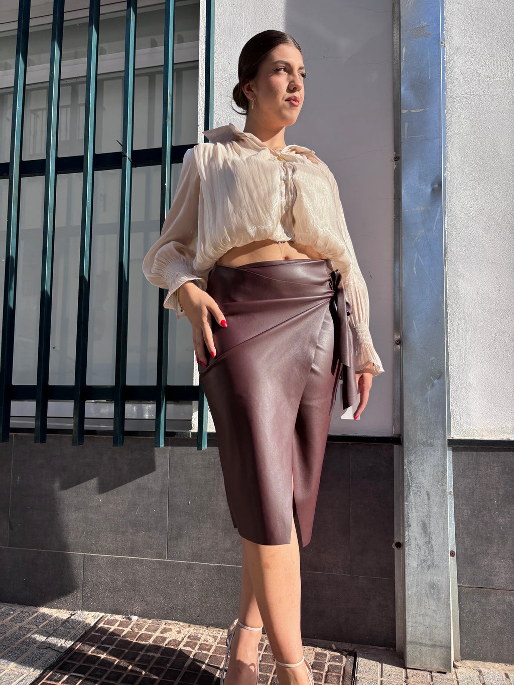 Falda Marina Larga Cruzada de Cuero